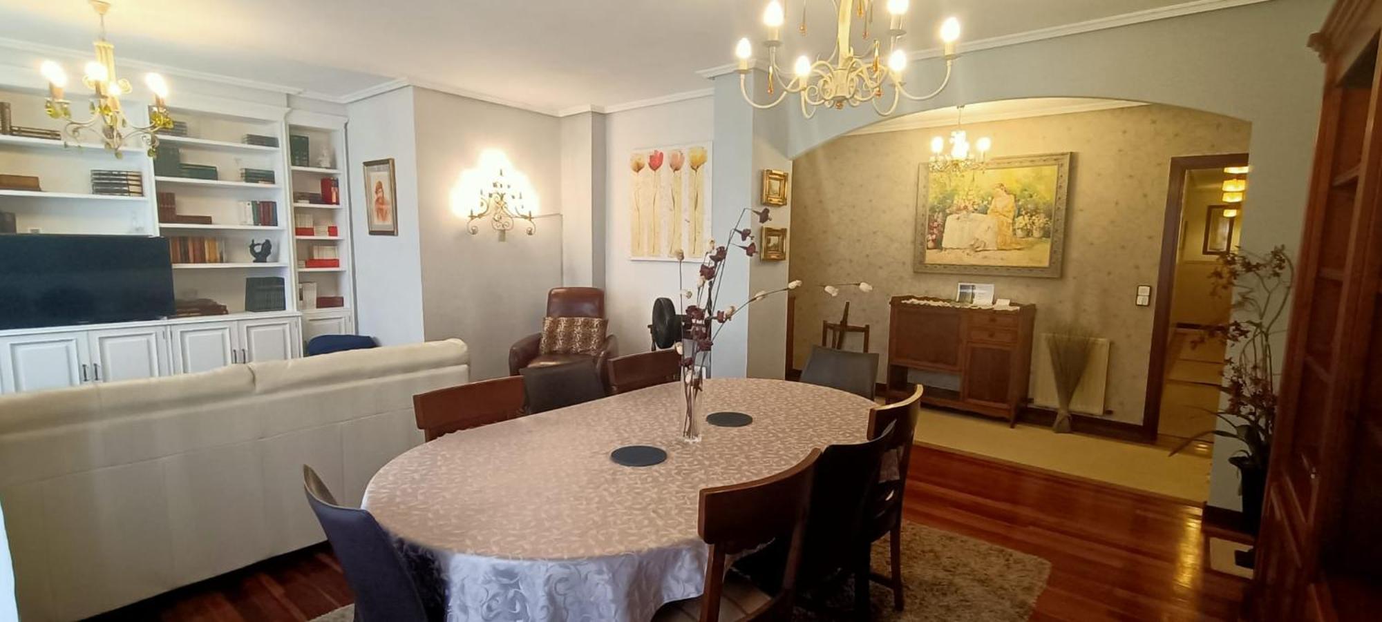 Funi-Campo Volantin Apartment Bilbao Luaran gambar