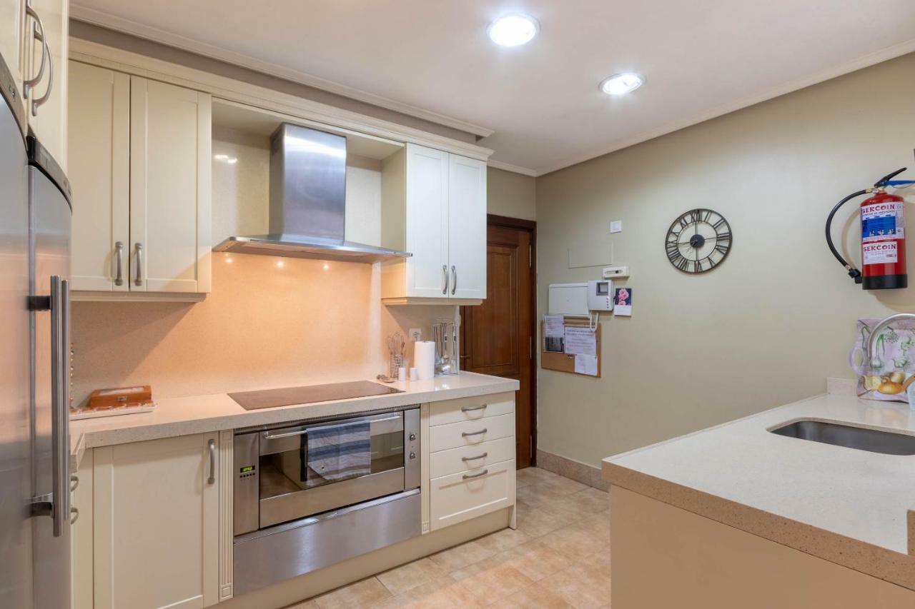 Funi-Campo Volantin Apartment Bilbao Luaran gambar